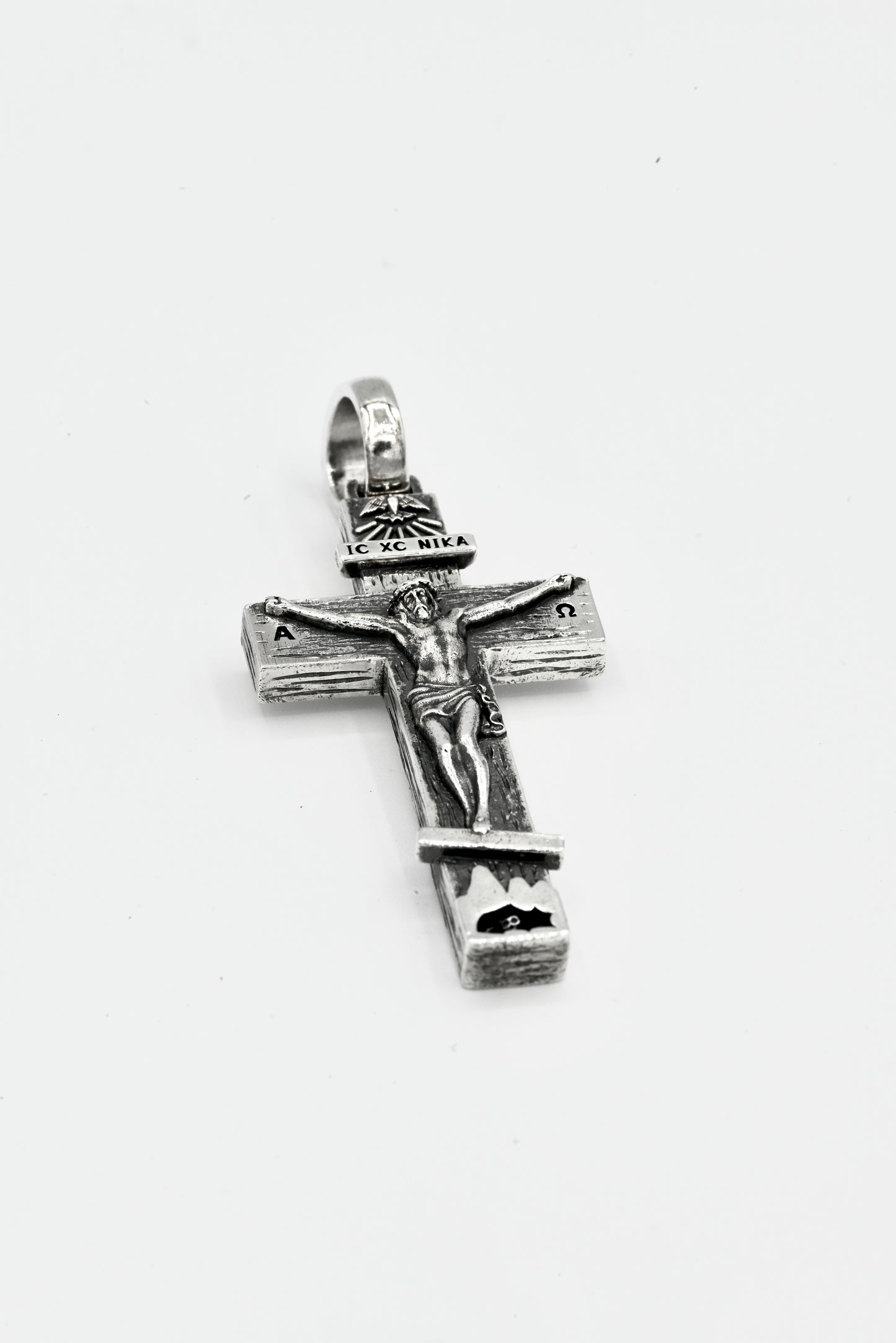 JESUS CHRIST CROSS PENDANT