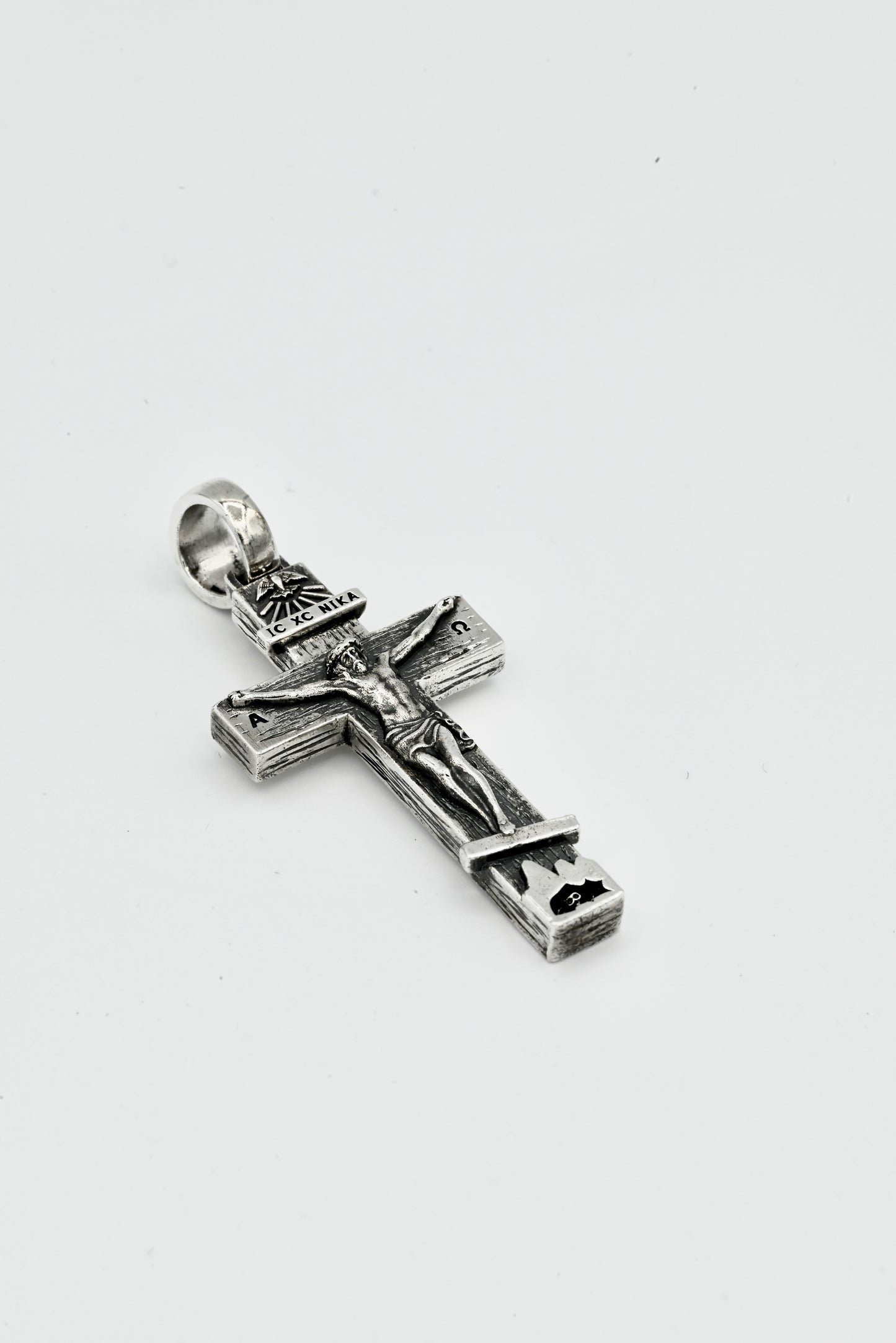 JESUS CHRIST CROSS PENDANT